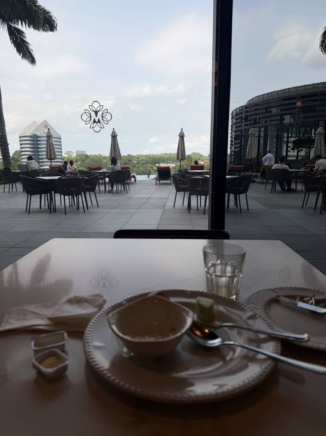 Momentus Hotel Alexandra